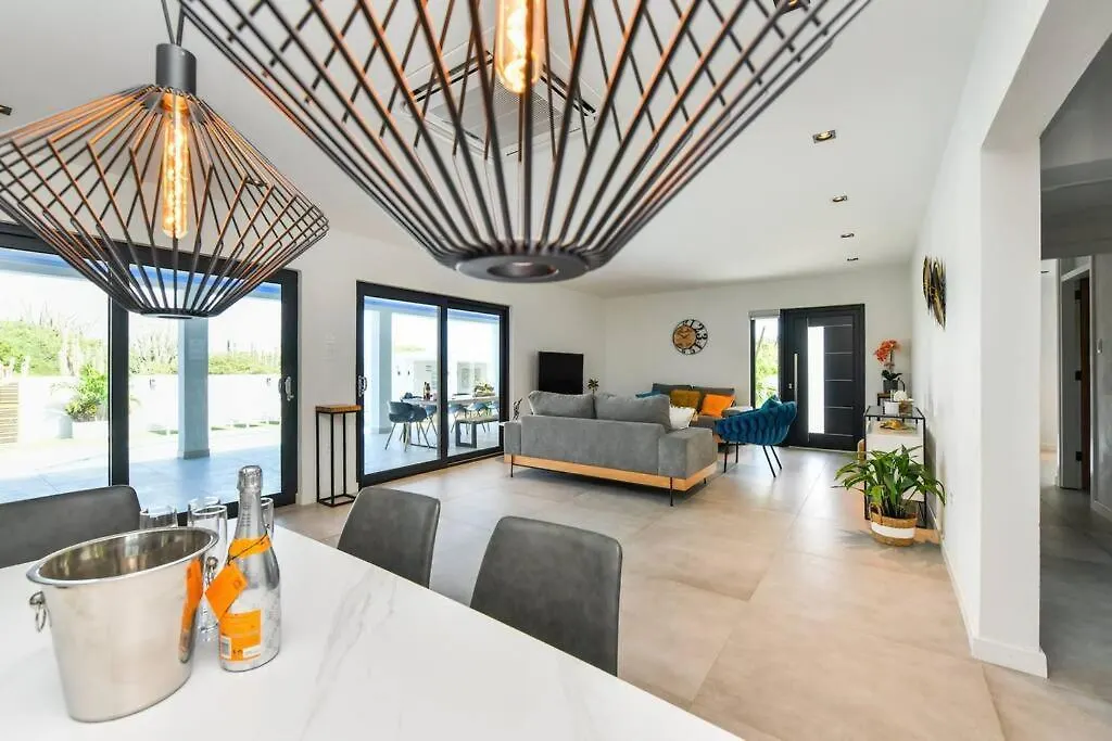 New Luxury 5Br Villa - Casa Graziano By Bocobay اورانجستاد أروبا